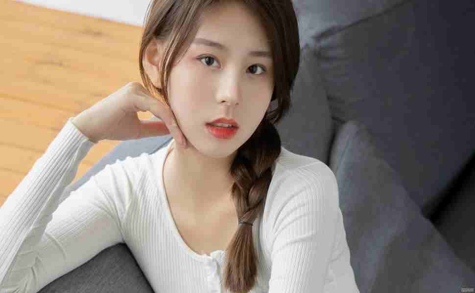 佩洛西宣布2027年退休，40年国会生涯撕国情咨文成经典，特朗普斥邪恶