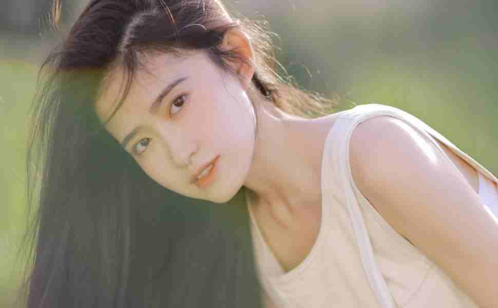 全球市场 | 美股三大指数收跌，现货黄金突破4300美元